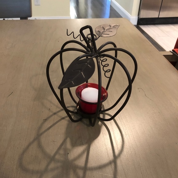 Metal Pumpkin Candle Holder - Picture 4 of 5